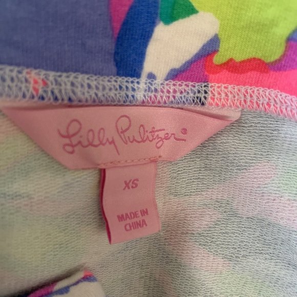 Lilly Pulitzer Justina Having A Blast Tunic Top XS Stretchy Floral RARE HTF - Picture 9 of 11